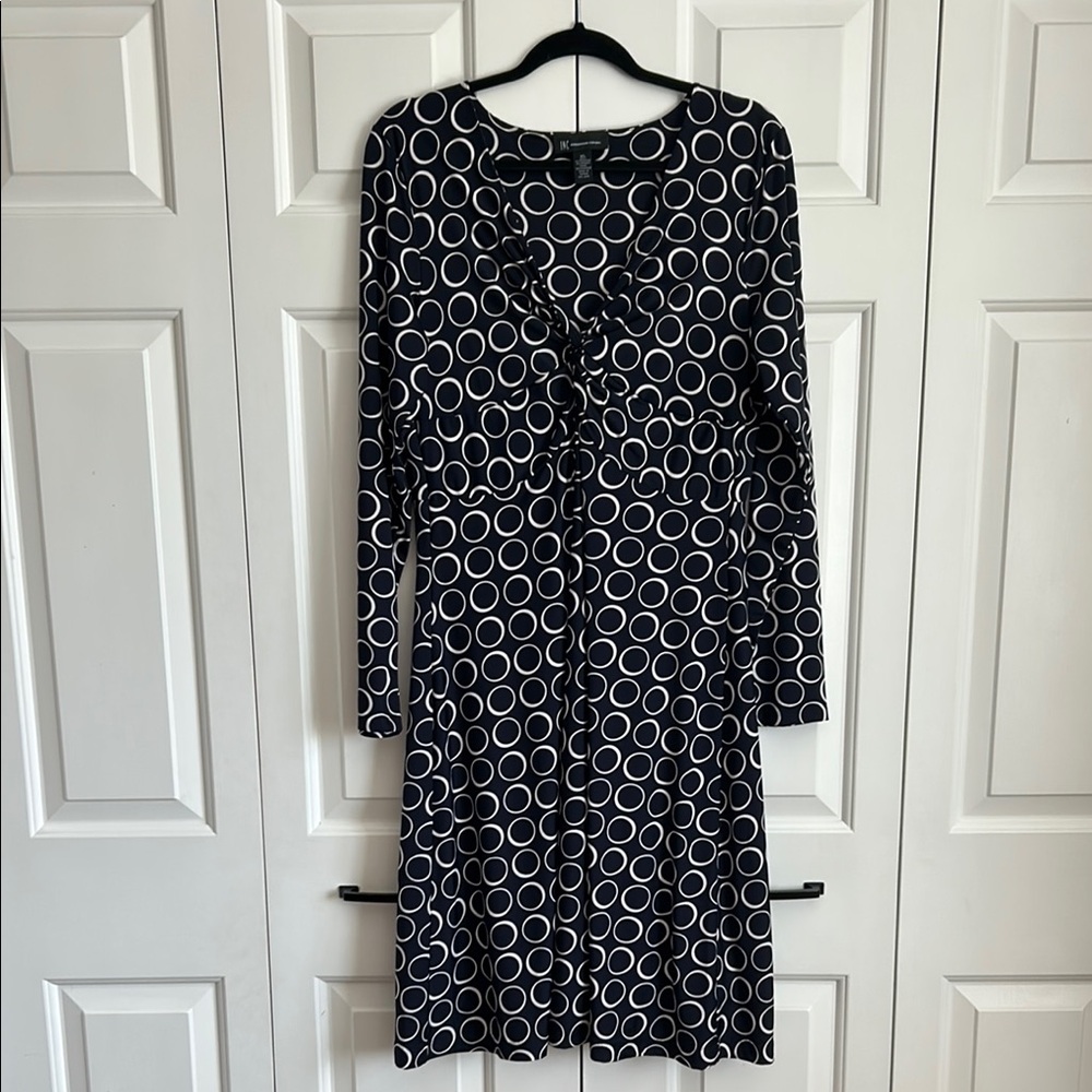INC International Concepts navy blue and White Sheath Dress V-Neck Long Sleeve